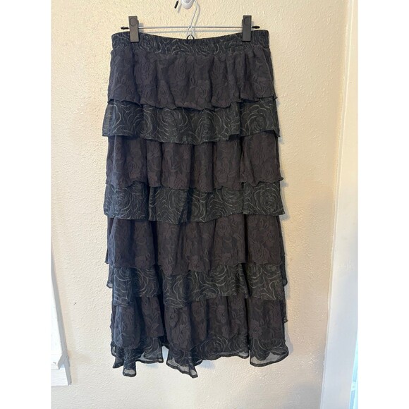 Listicle Charcoal Floral Lace Ruffle Tier Maxi Skirt Size L Boho - Picture 9 of 9